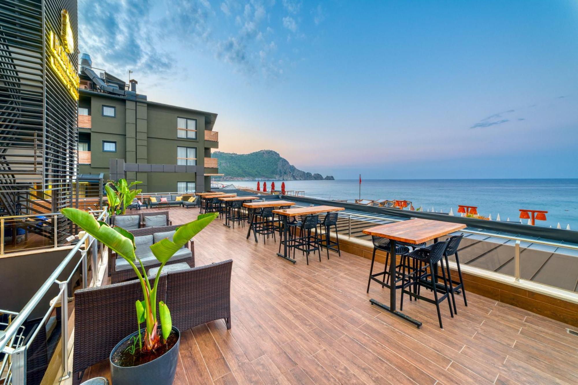 Royalisa Palmiye Beach Hotel Adult Only Alanya Exterior photo